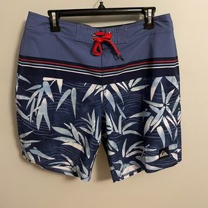 Quicksilver boardshorts